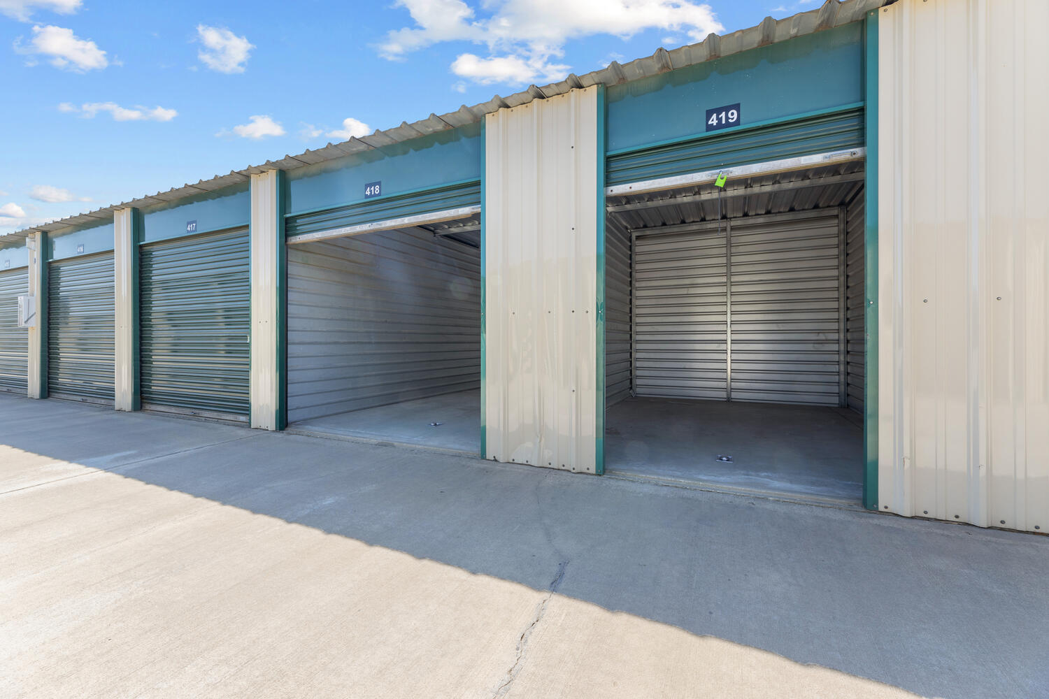 Storland Self Storage in Delano, CA